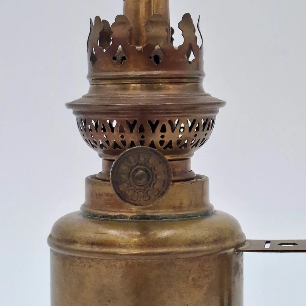 Antique Pigeon Style Brass Oil Lamp Wall Mount Glass Globe c1900 Unmarked
